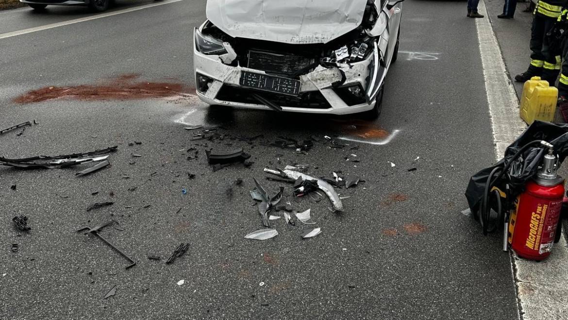 Verkehrsunfall mehrere PKW